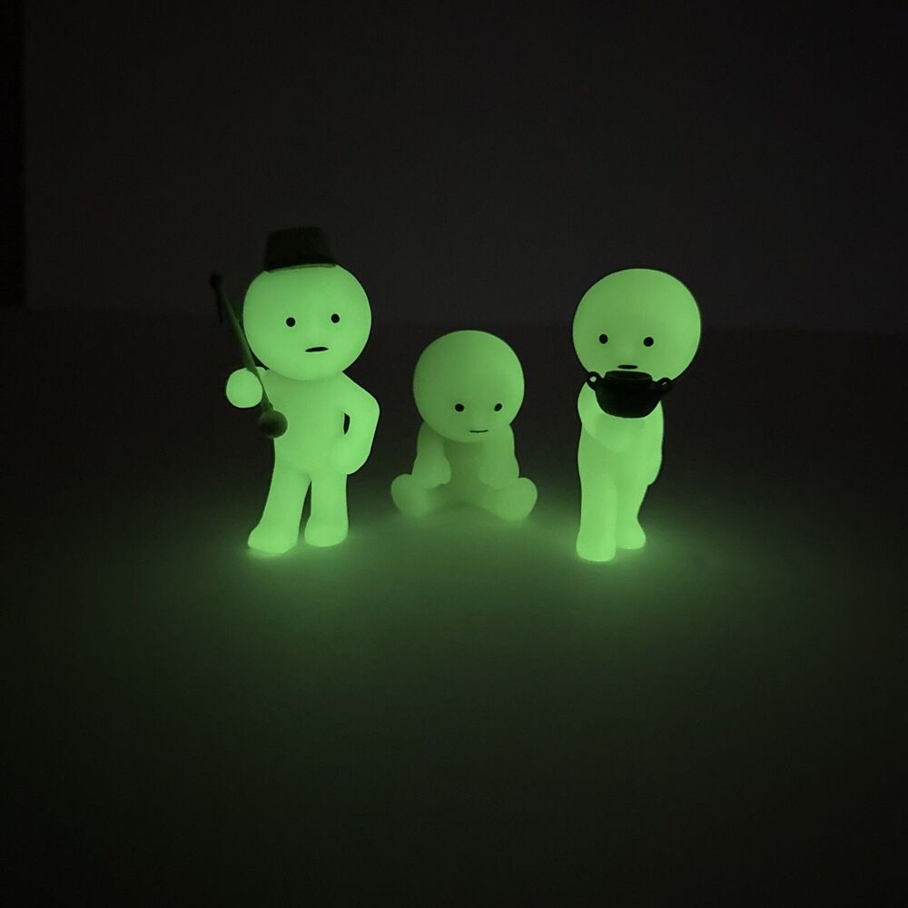 SMISKI Glow In The Dark (Lot Of 3) Cheer, Museum And Exercise Series.NO BOX
